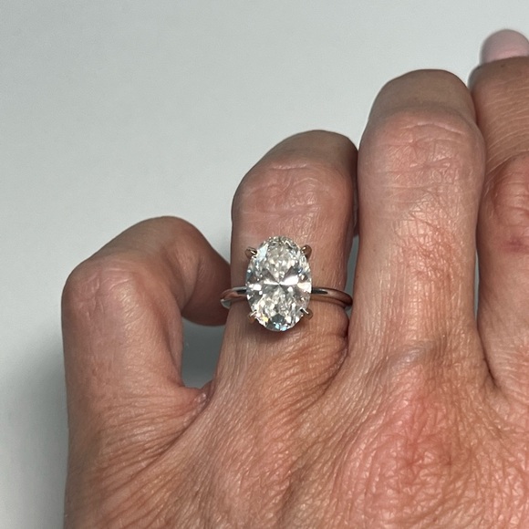 GIA 4.72 Carat Oval Shape Lab Created Diamond Engagement Ring - Picture 3 of 5